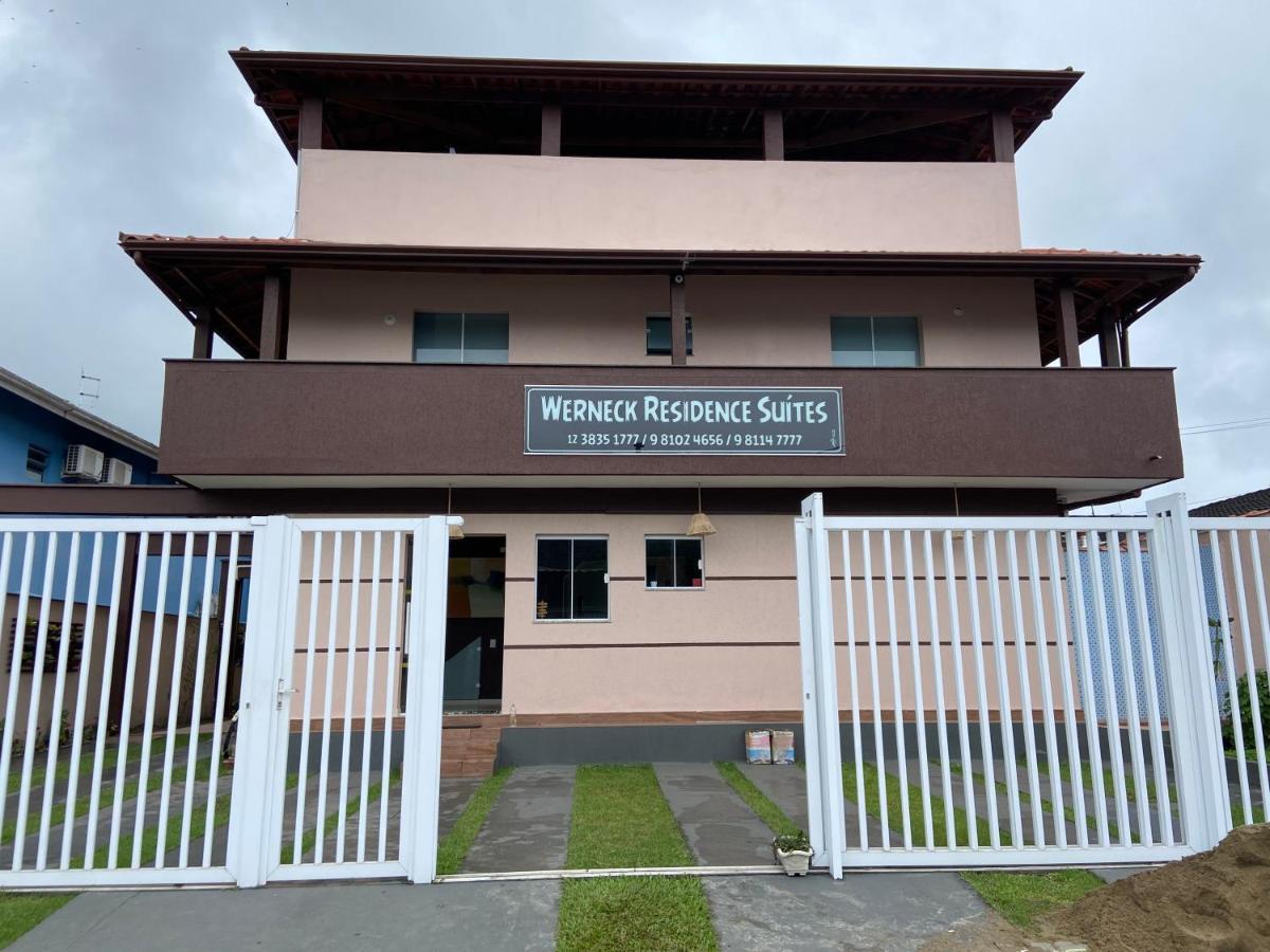 Werneck Residence Suites Ubatuba Eksteriør billede