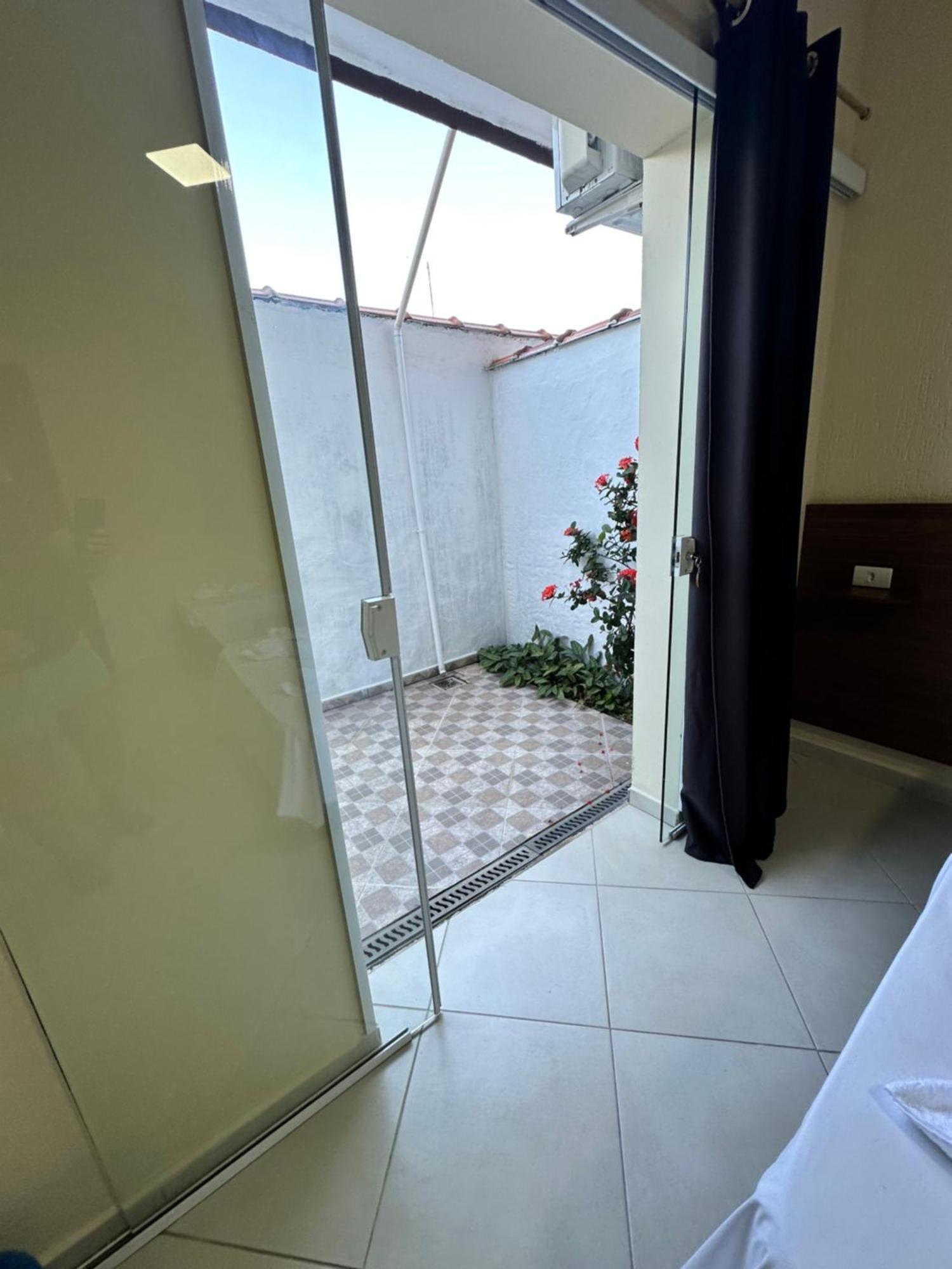 Werneck Residence Suites Ubatuba Eksteriør billede
