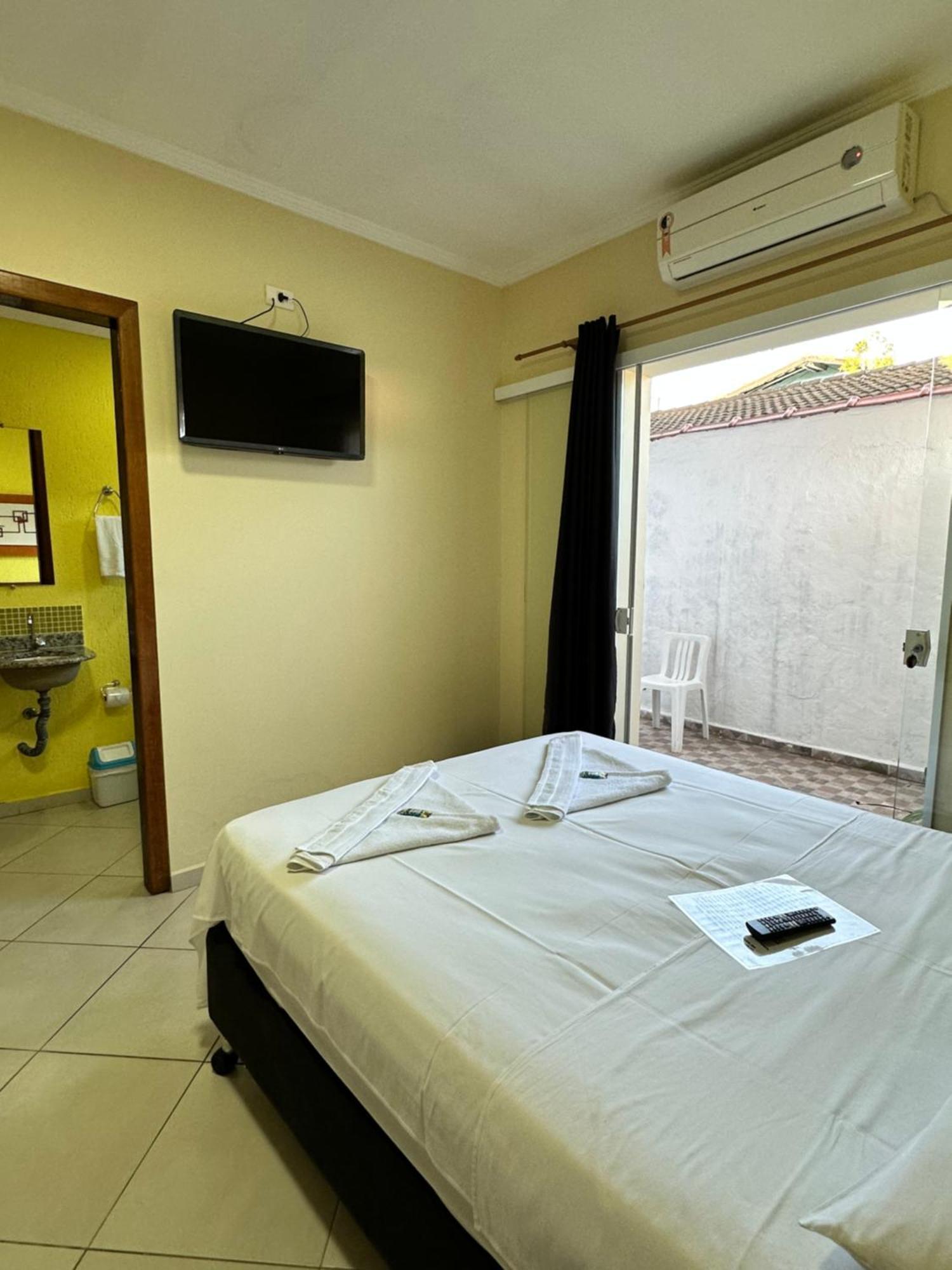 Werneck Residence Suites Ubatuba Eksteriør billede