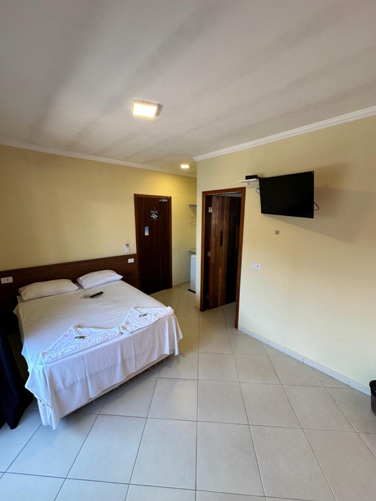 Werneck Residence Suites Ubatuba Eksteriør billede